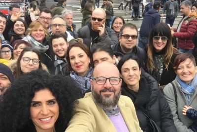 Milano, il raduno dei concorrenti di Masterchef: �� andata bene nonostante i divieti�